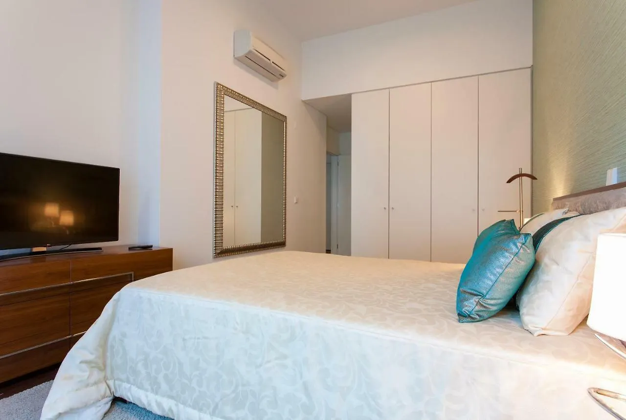 Altido Luxurious And Spacious 1-Bed Apt With Huge Terrace By Parque Subway Lissabon