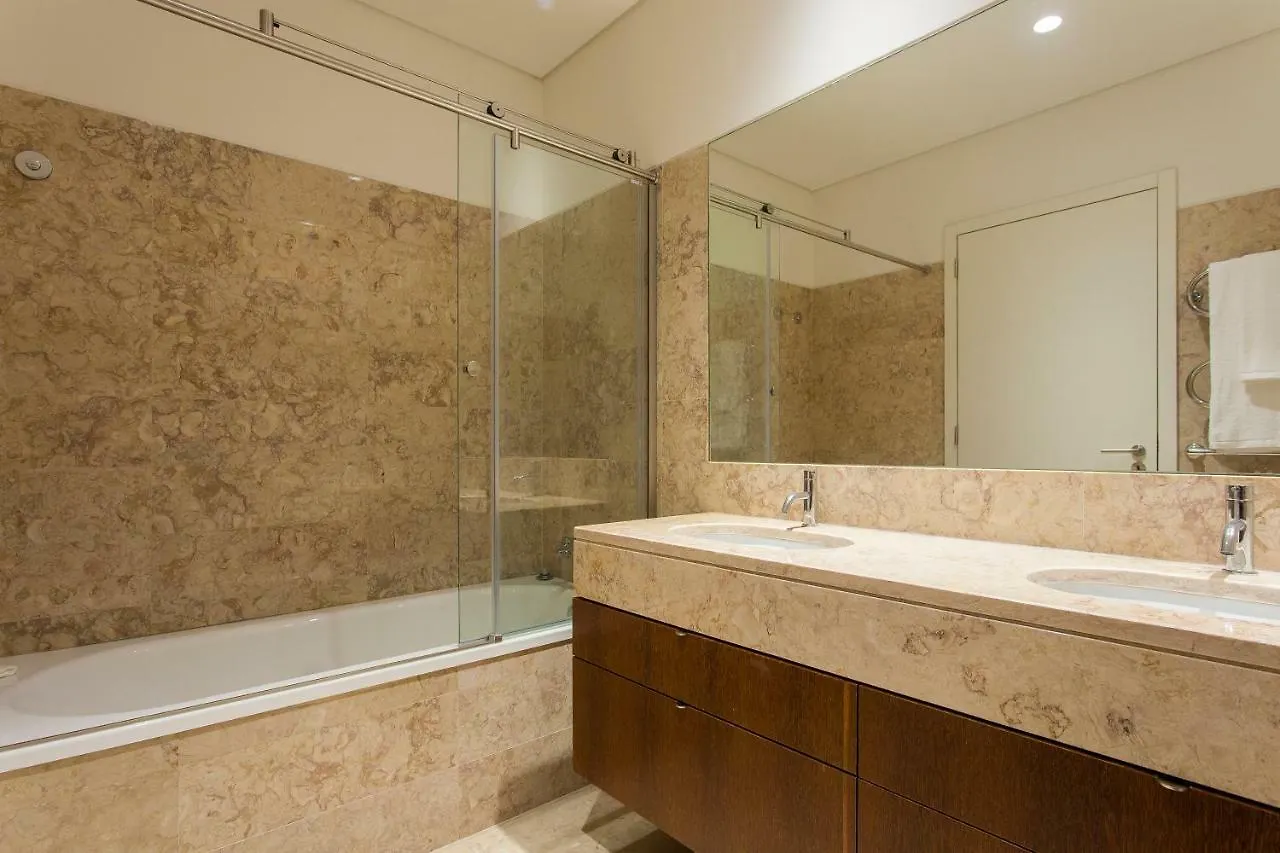 Appartement Altido Luxurious And Spacious 1-Bed Apt With Huge Terrace By Parque Subway Lissabon