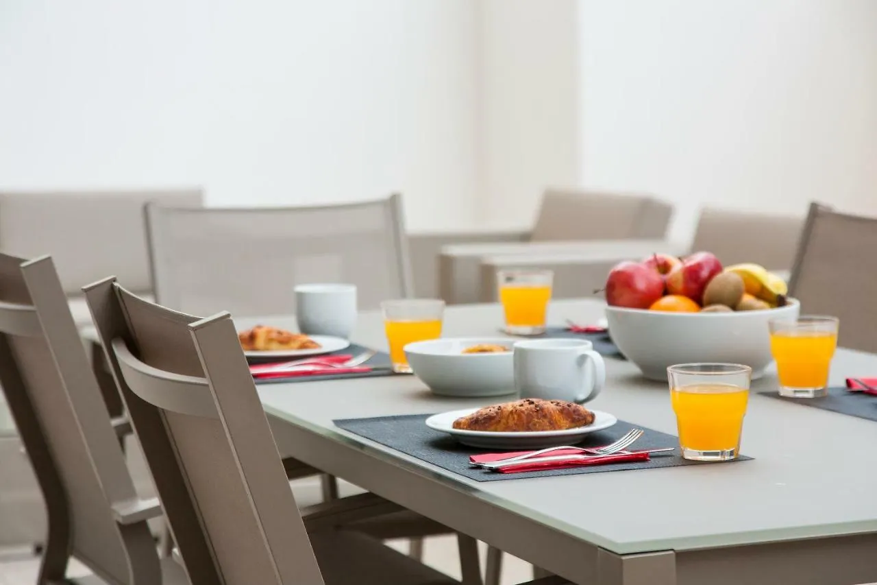 Appartement Altido Luxurious And Spacious 1-Bed Apt With Huge Terrace By Parque Subway Lissabon